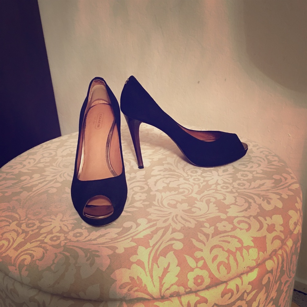 Women’s shoes